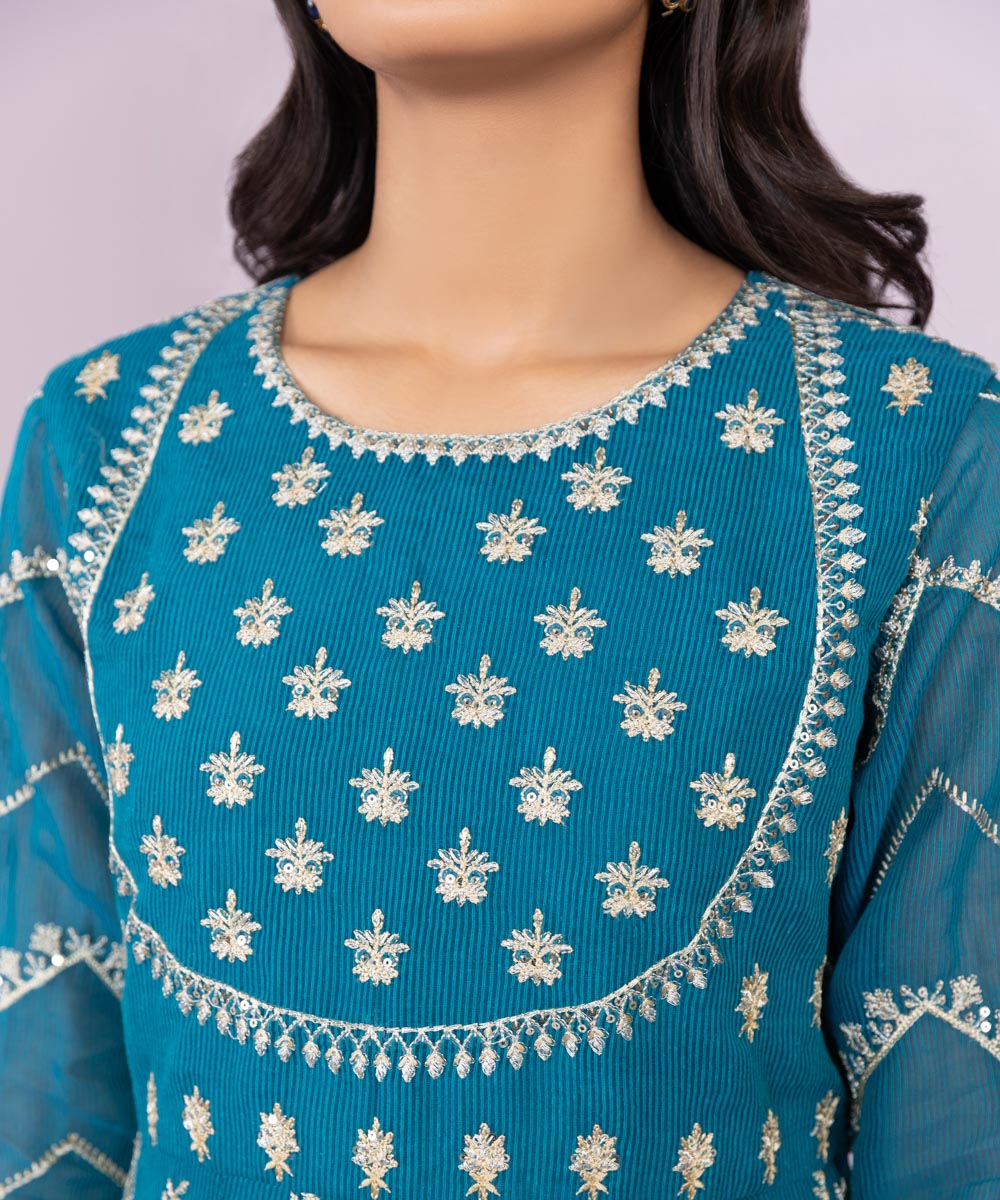 3 Piece - Embroidered Karandi Suit