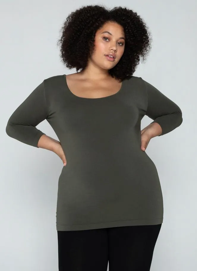 Bamboo Curvy 3/4 Sleeve Top