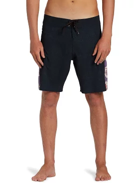 Billabong Men's D Bah Pro 18 Boardshorts