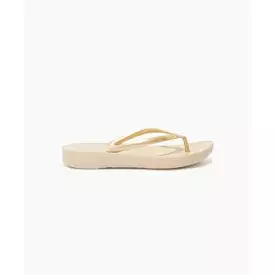 FitFlop iQushion Ergonomic Thongs Gold