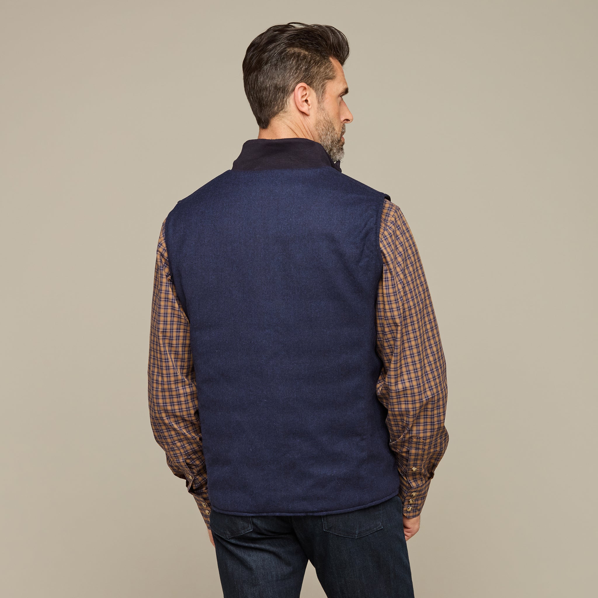 Gilroy Reversible Vest :: Navy