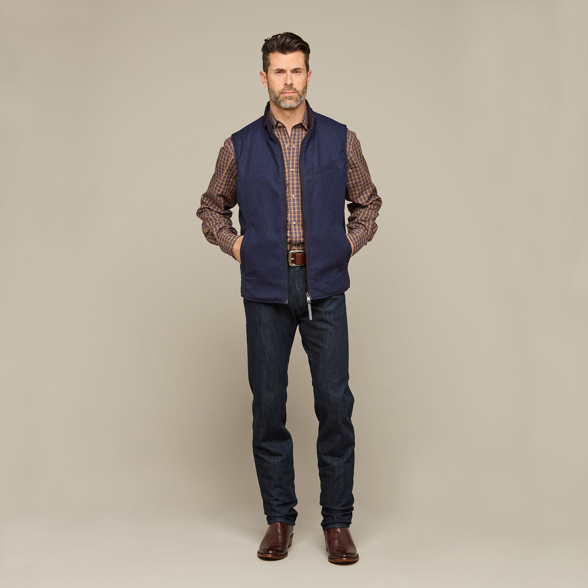 Gilroy Reversible Vest :: Navy