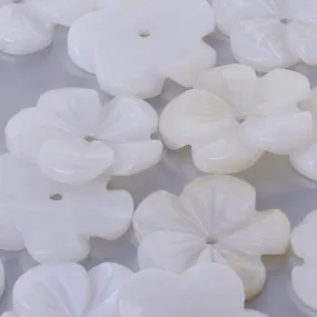 High Quality 15mm White Mother of Pearl Shell Flowers beads Natural Shell charm  central hole 1mm diy earring Hair accessories 1