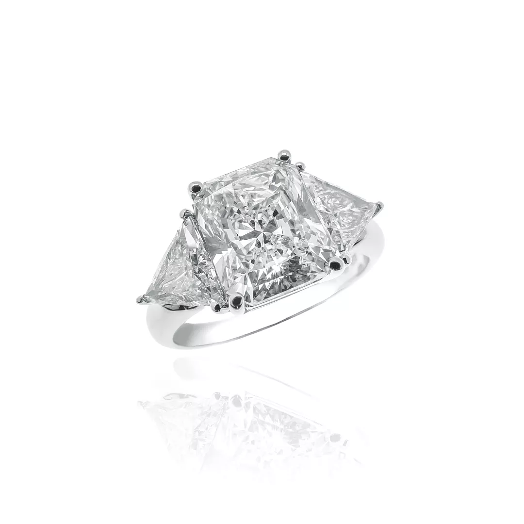 Square Radiant Cut Diamond Engagement Rings, Lab Grown