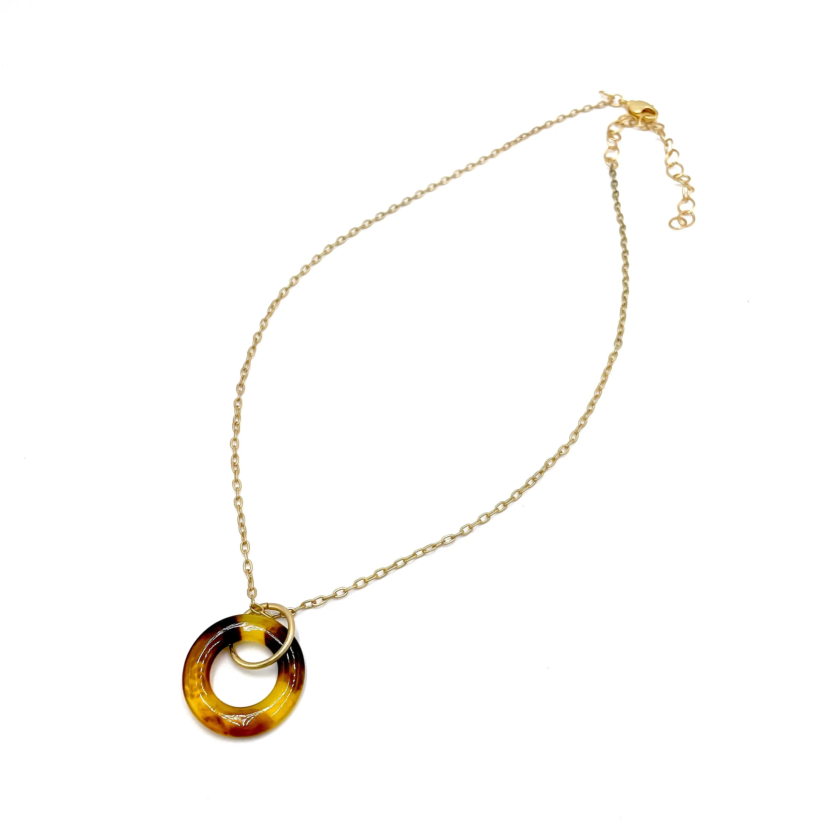 Tortoise and Frosted Gold Chain Necklace - Shortie