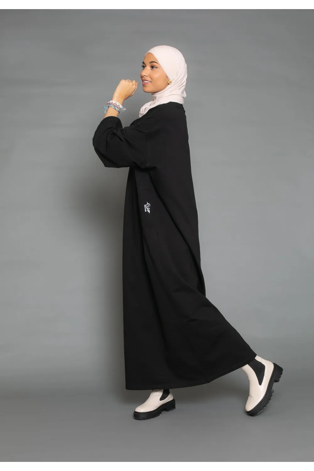 Vestido sudadera oversize manga ancha negro