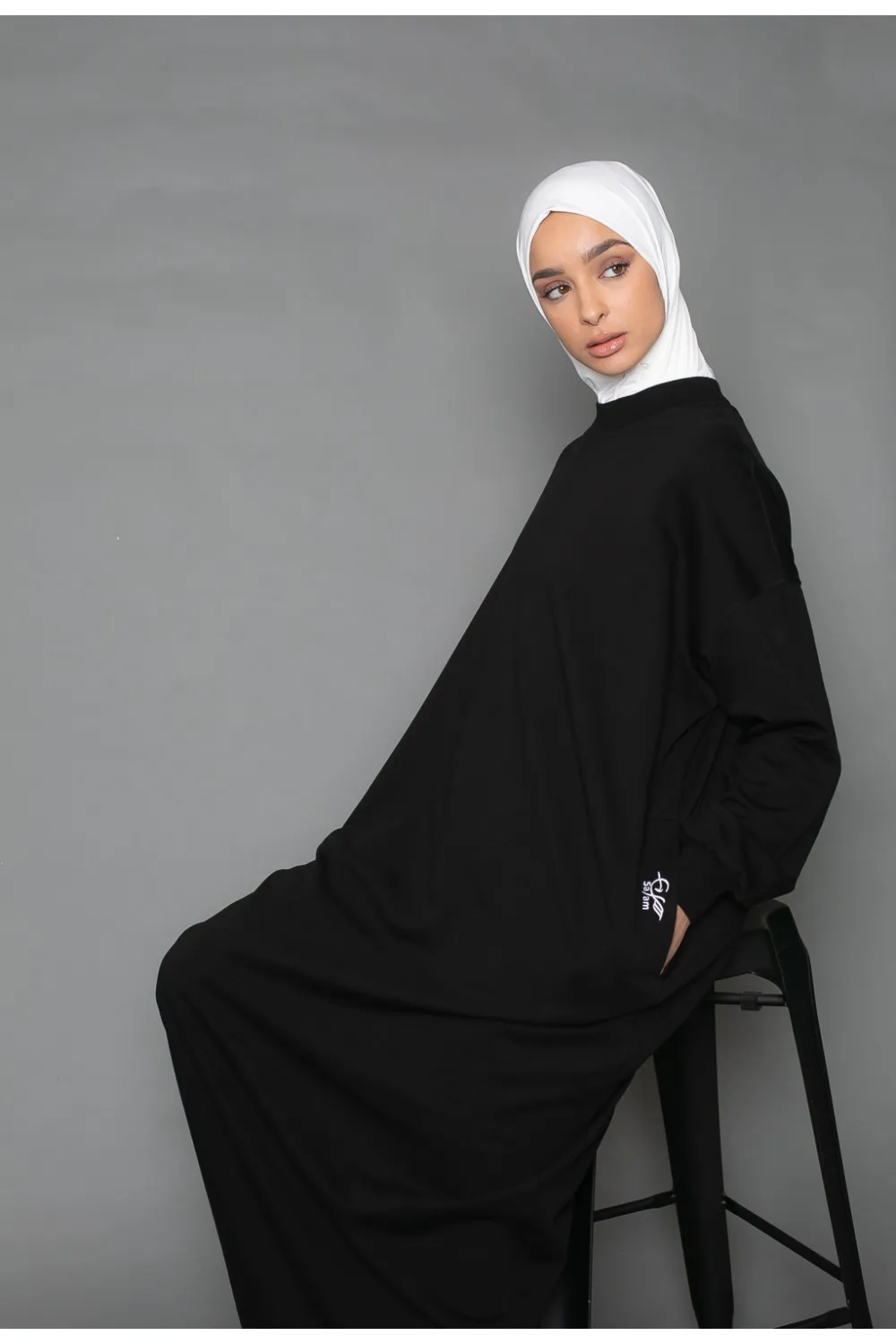 Vestido sudadera oversize negro